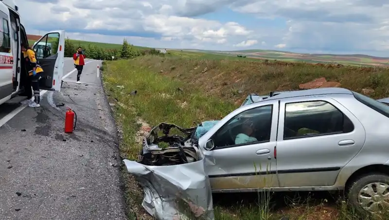 Nevşehir’de Feci Trafik Kazası: İki Can Gitti, Araç Hurdaya Döndü!