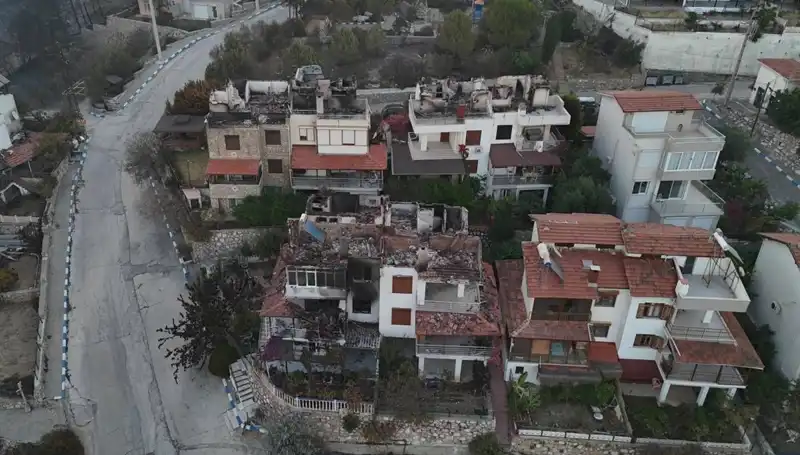 Orman Yangınlarında Korkutucu Sonuçlar: Evler Harabeye Dönüştü