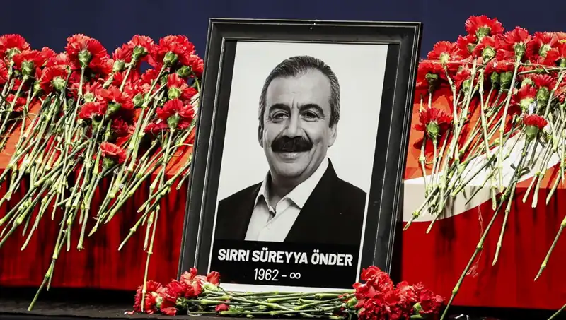 Meclis'te Sırrı Süreyya Önder Anması: Siyasi Duruş ve Hatıralar