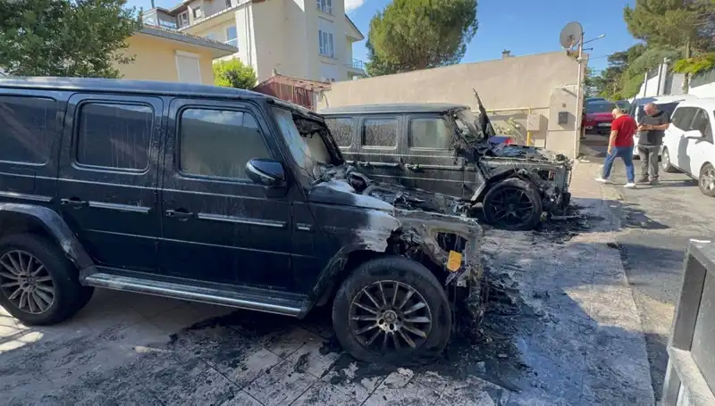 İş İnsanları, 30 Milyon Liralık Ciplerini Benzinle Alev Alırken Şok Geçirdi!