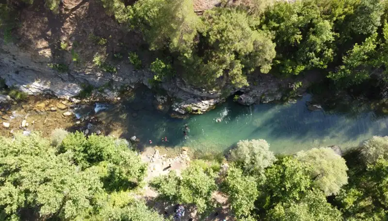 Adana'da Nem Müsabakasına Tarım İhtiyaçları, Yaylacılar Sıcak Havalara Yeni Çözüm Buldular!