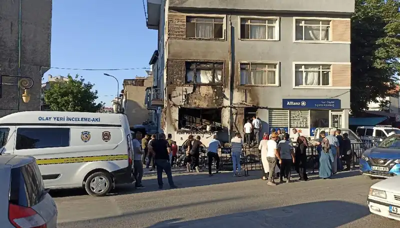 Tüp Bayisindeki Patlama: Hayatını Kaybedenlerin Sayısı İkiye Yükseldi