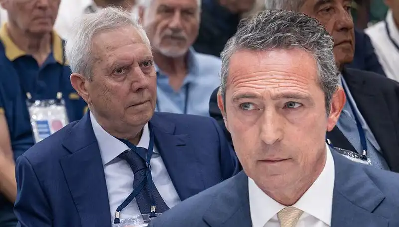 Fenerbahçe Divan Kurulu'nda Gerilim: Aziz Yıldırım Adaylığını Açıkladı mı?