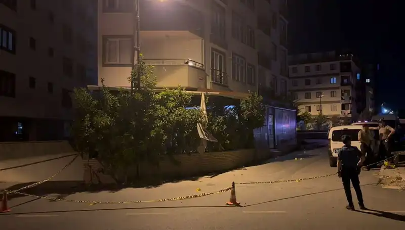 İstanbul'da Kafeye Silahlı Saldırı: Neler Yaşandı, Sebepler Nedir?