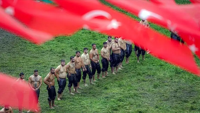 Kırkpınar Yağlı Güreşleri 2023: 664. Yılında 40 Başpehlivan ile 826 Sporcu Kapılarını Aralıyor