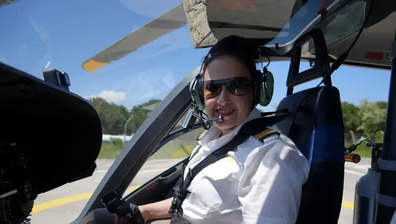 Türkiye’nin İlk Kadın Ambulans Helikopter Pilotundan İlham Verici Hikaye