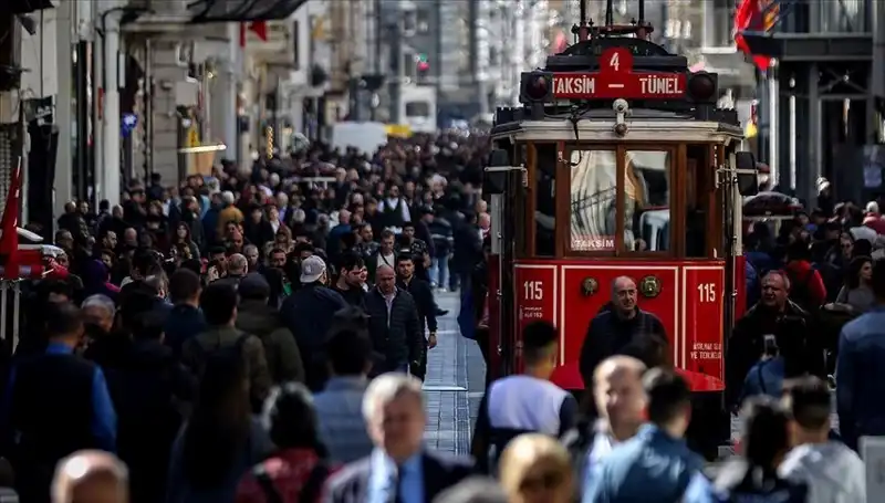 Türkiye'nin Nüfusu Tarihî Zirveye Ulaşarak 86 Milyonu Aştı