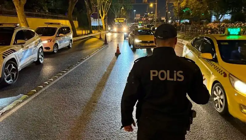 Huzur İstanbul Operasyonu: Bin 5 Kişi Gözaltında, Şehir Rahat Bir Nefes Aldı