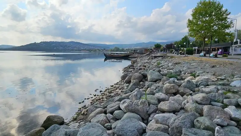 Sapanca Gölü'ndeki Su Seviyesi Düşüşü: Çevresel Etkiler ve Gelecek Öngörüleri