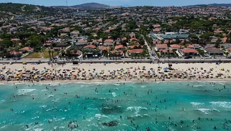 Çeşme’de Su Krizi: Kentteki Kesintiler Uzatıldı, Yerel Halk Bıktı!