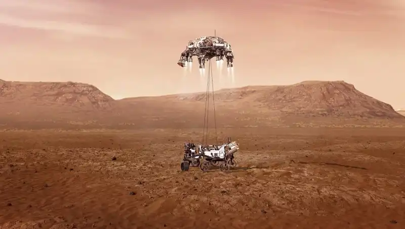 NASA'nın Gezgini Mars'ta Gizemli Bir "Kafatası" Buldu!