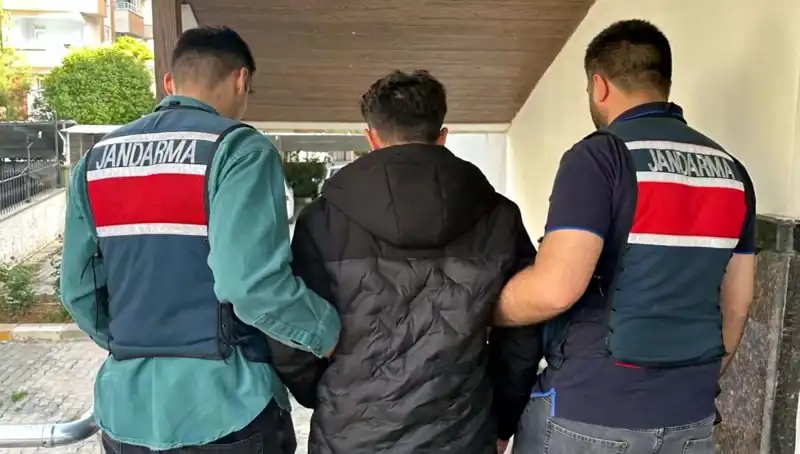 4 İlde Dolandırıcılık Şebekesine Baskın: 35 Kişi Tutuklandı!