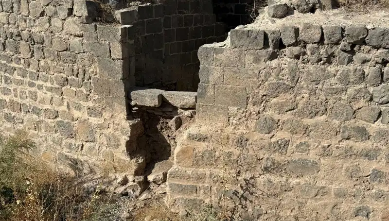 Diyarbakır'da Saint George Kilisesi'ne Ait Yeni Bir Kitabe Tarihi Gerçekleri Ortaya Çıkarıyor