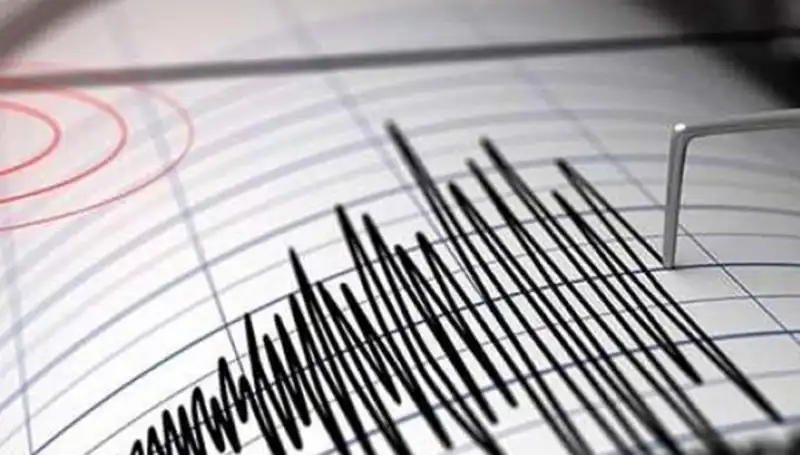 Sındırgı'da Şok Eden Deprem: 4,3 Büyüklüğündeki Sarsıntılar Endişe Yarattı