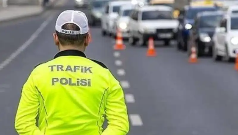 Cumartesi Trafiği Etkileyecek: Hangi Yollar Kapatılıyor?